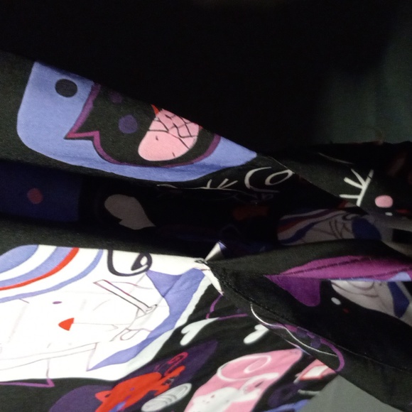 Kitty Scrub top - Picture 5 of 6